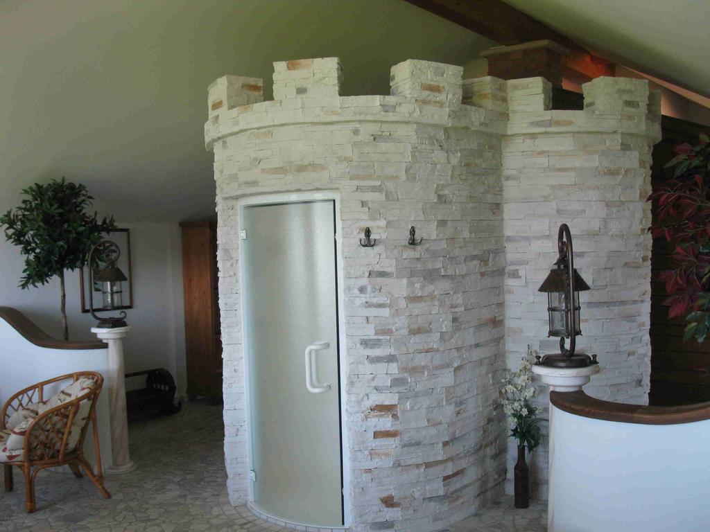Hotel Irmgard Strass im Attergau Екстериор снимка
